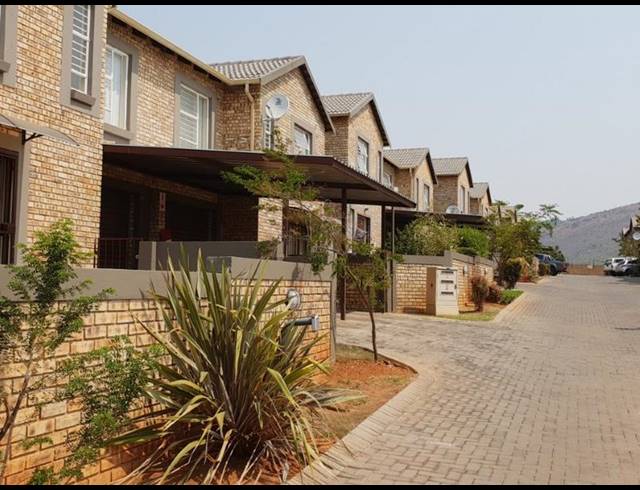 3 BEDROOM PROPERTY TO RENT IN WILGEHEUWEL